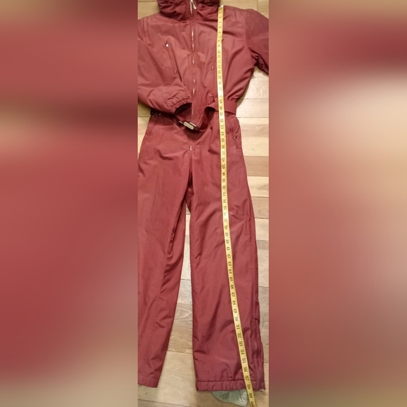 Post Card Vintage Ski Suit - Picture 13 of 16